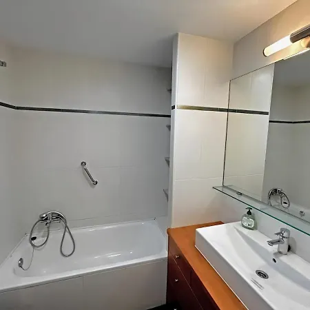 Apartment Marina 3 *